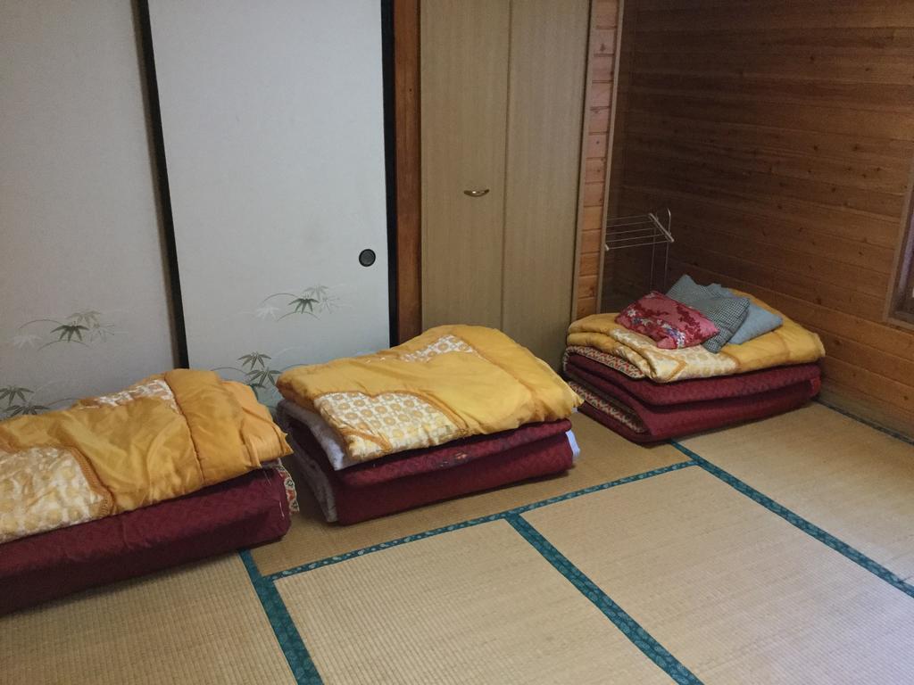 Narusawa Lodge Никко Экстерьер фото